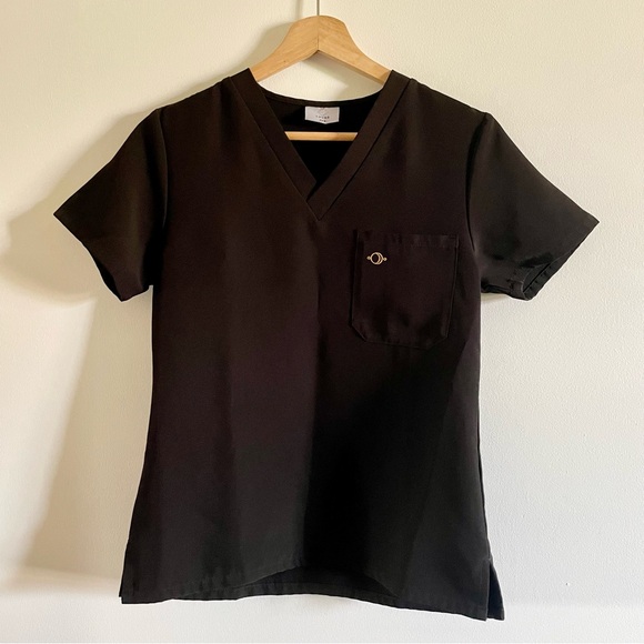 Luuna Astra Scrub Top - Picture 5 of 7